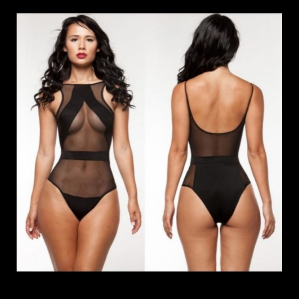 Black Mesh Sash Monokini
Cotton,Polyester,Lycra,Ny 2026